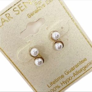 EAR SENSE pearl gold stud earrings NEW